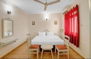 Hotel Goa Log Inn